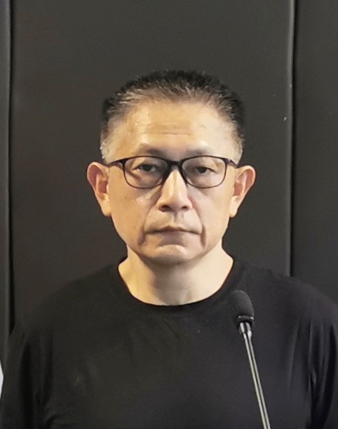 警钟｜自诩顽石 腐由“好”生
