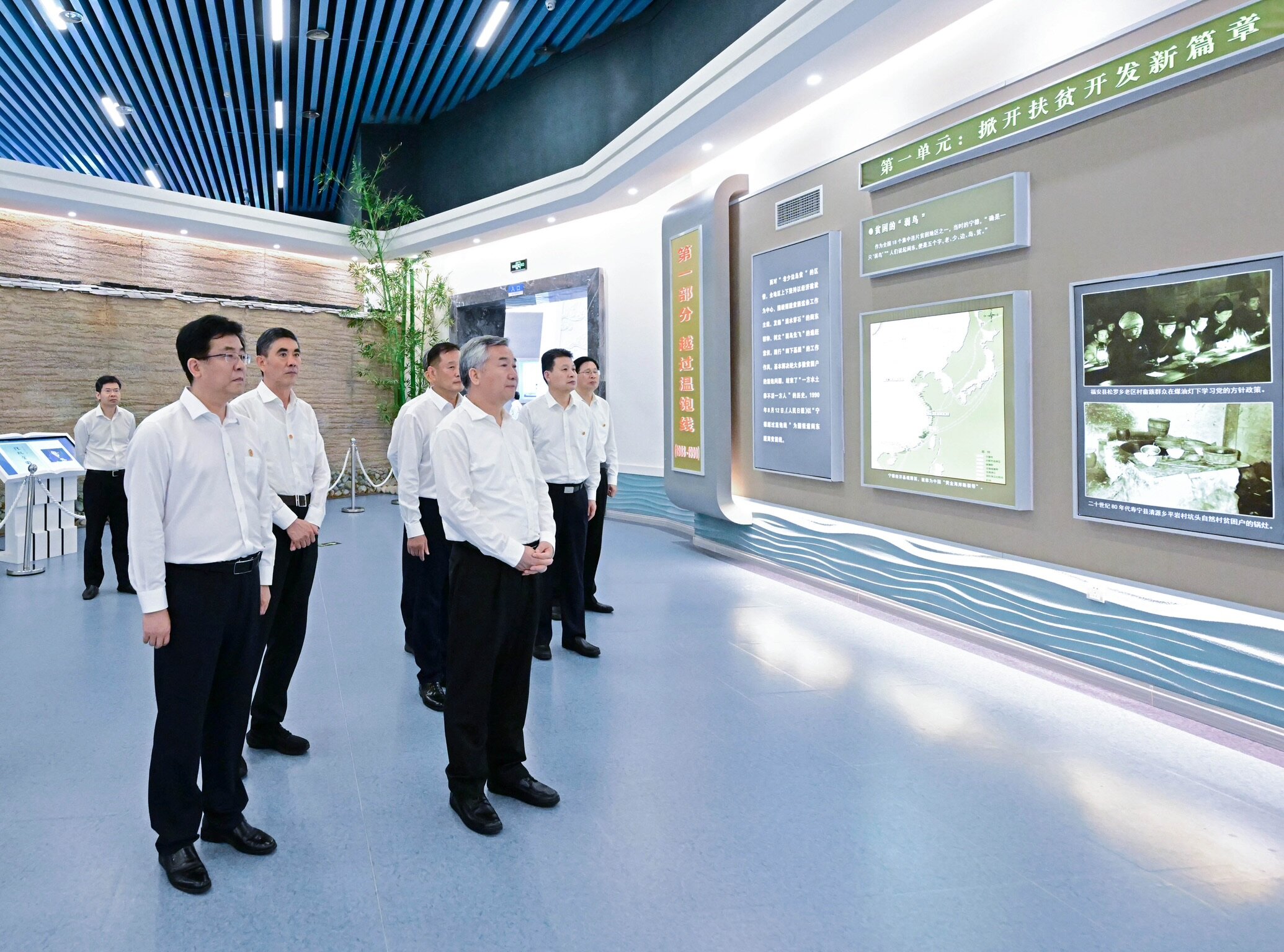 李希在福建调研时强调 深入开展主题教育和教育整顿 为纪检监察工作高质量发展注入强大动力